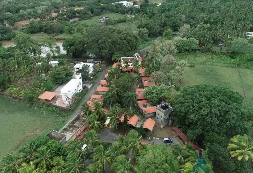 Kuttralam Resorts