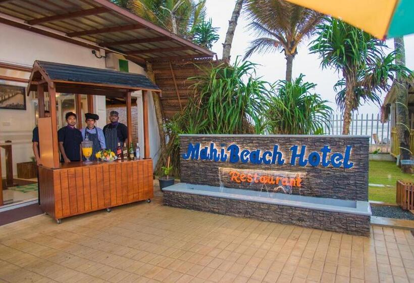 Mahi Beach Hotel & Restaurant
