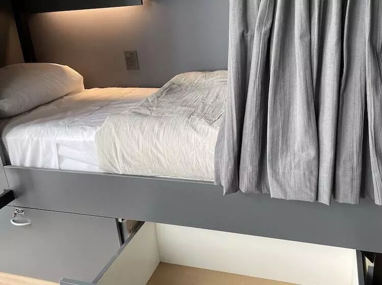 Mons Hostel