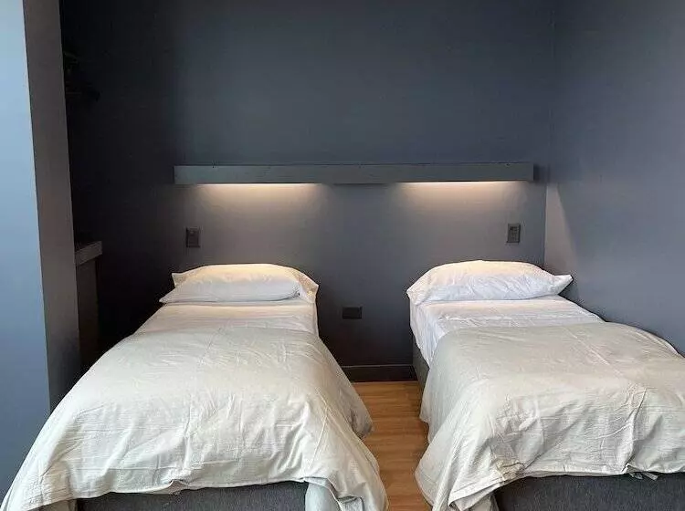 Mons Hostel