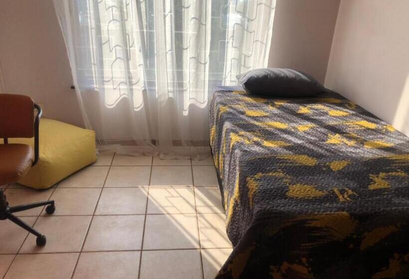 펜션 Aloisia S Guest House