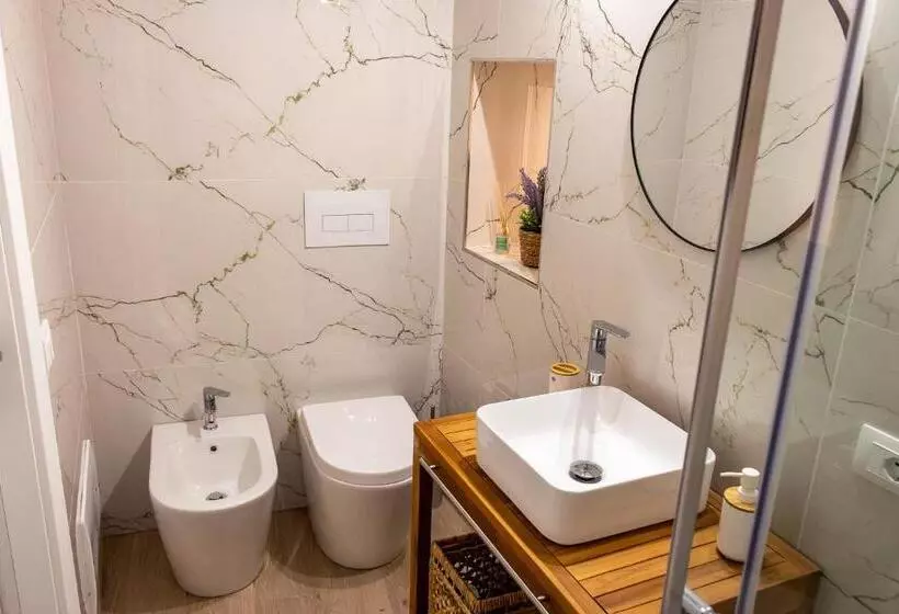 پانسیون Daria S Home Apartment Rooms