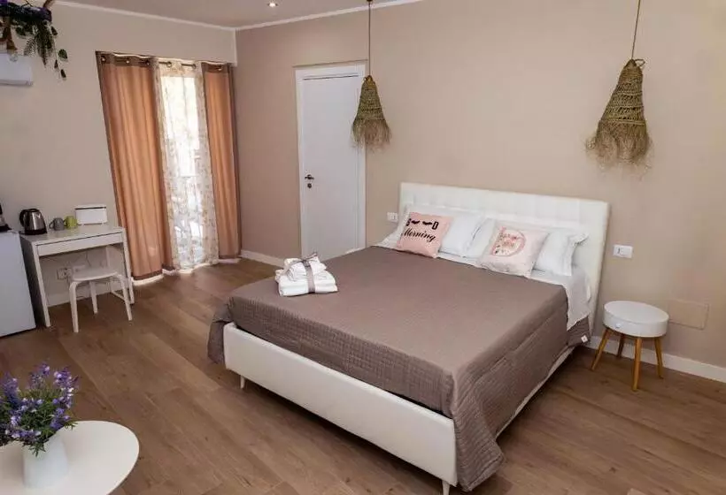 پانسیون Daria S Home Apartment Rooms