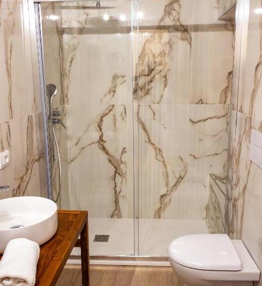 پانسیون Daria S Home Apartment Rooms