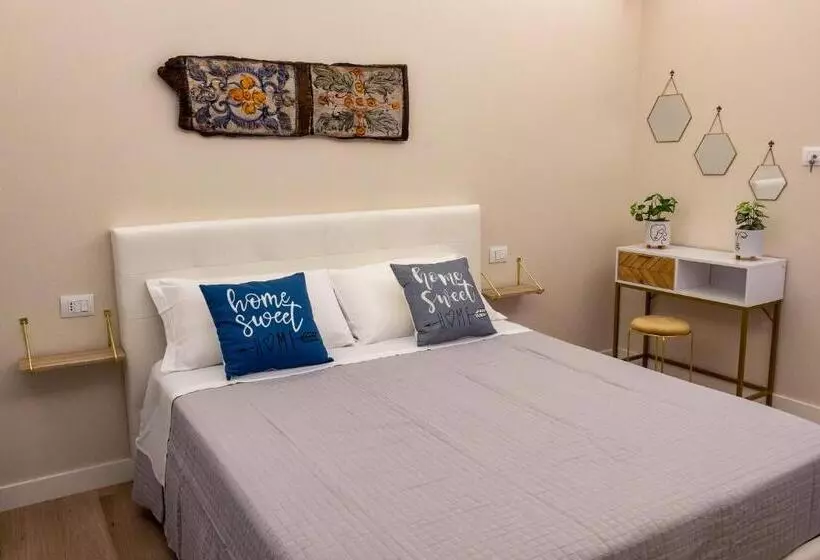 پانسیون Daria S Home Apartment Rooms