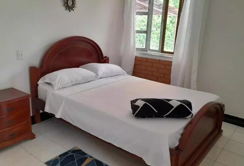 ペンション Finca El Recreo