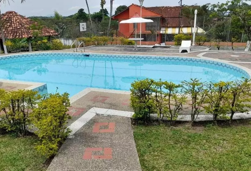 ペンション Finca El Recreo