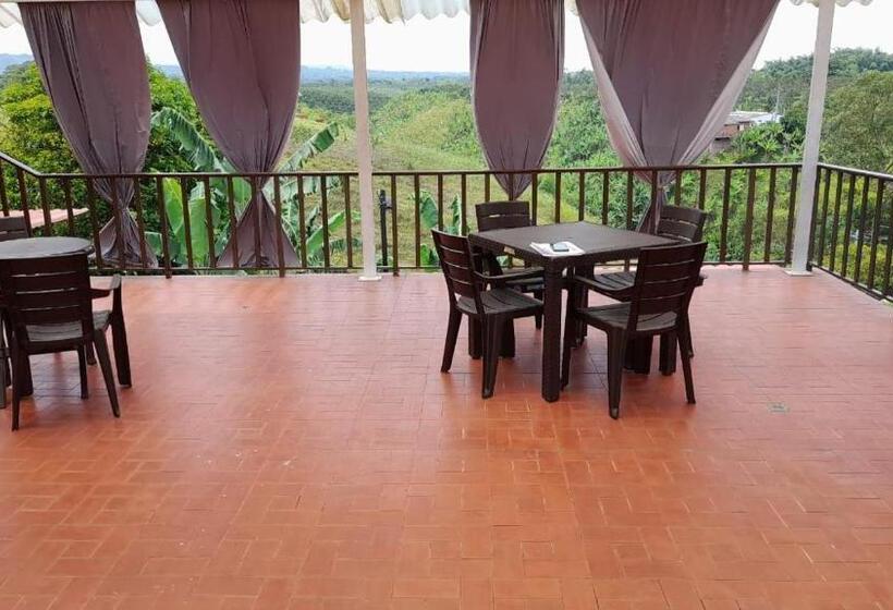 پانسیون Finca El Recreo