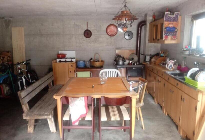 פנסיון Ostello Casa Morit