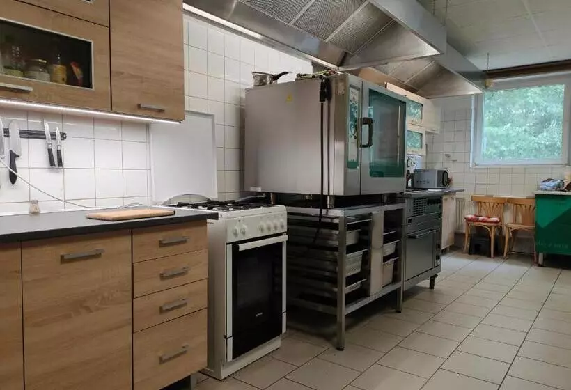 Majatalo Penzion Tesák čerňava