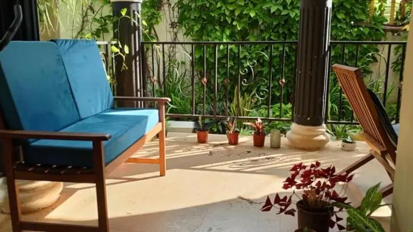 پانسیون Veronica House