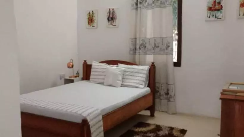 پانسیون Veronica House