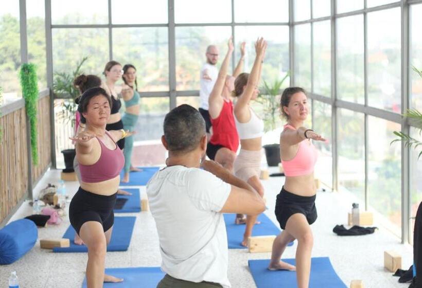 호스텔 Awan Connection Canggu