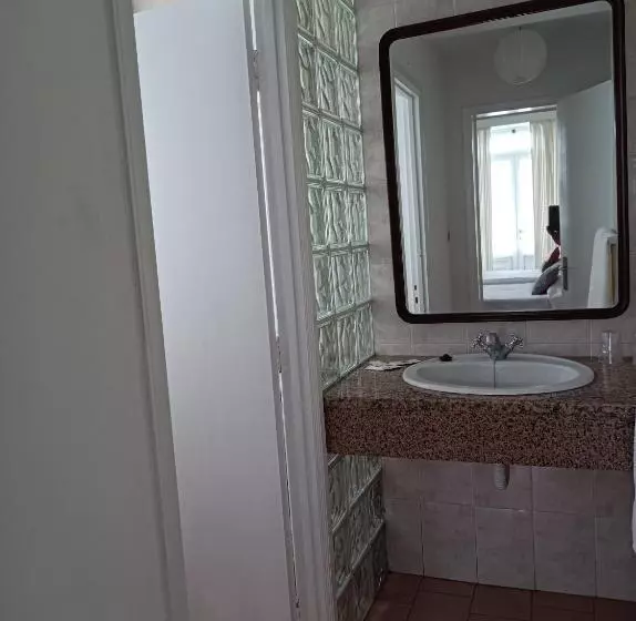 ユースホステル Rosário Guest House