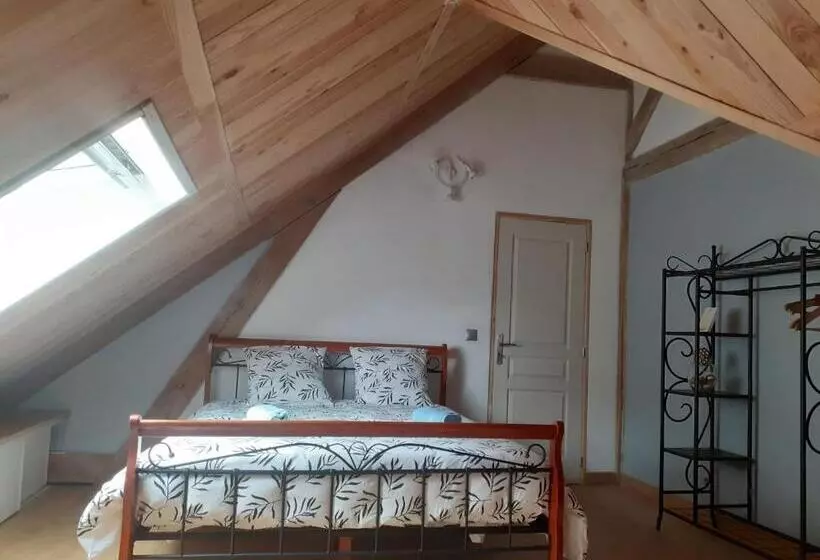 ベッドアンドブレックファースト Au Pans De Bois. Repos Et Détente