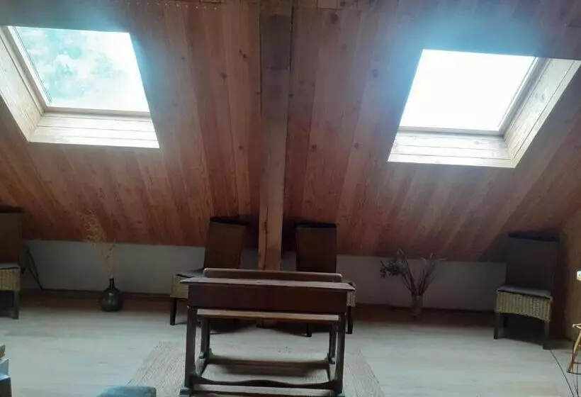 ベッドアンドブレックファースト Au Pans De Bois. Repos Et Détente