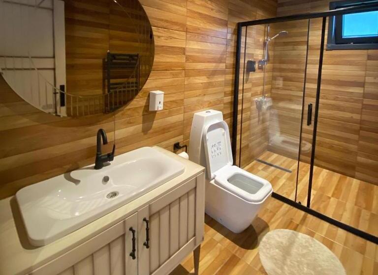 مبيت وإفطار Eksado Resort