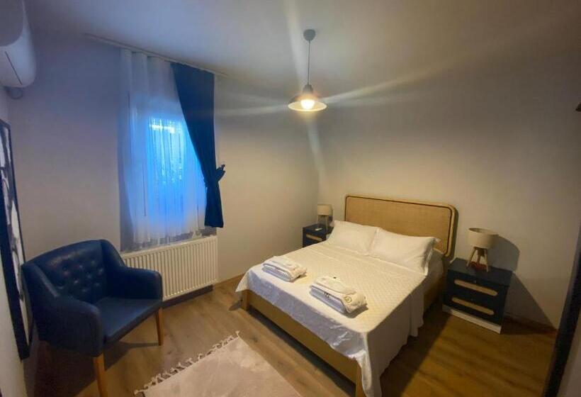 مبيت وإفطار Eksado Resort