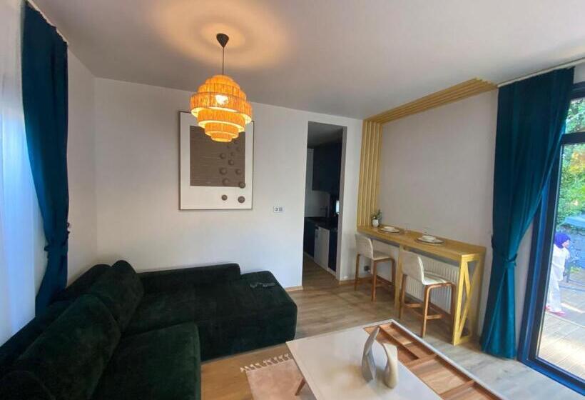 مبيت وإفطار Eksado Resort