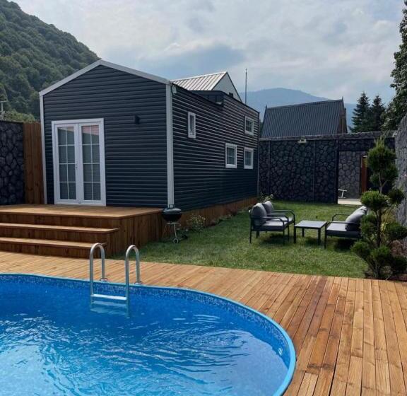 مبيت وإفطار Eksado Resort