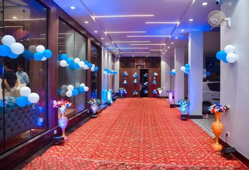 Hotelli Grand Savera