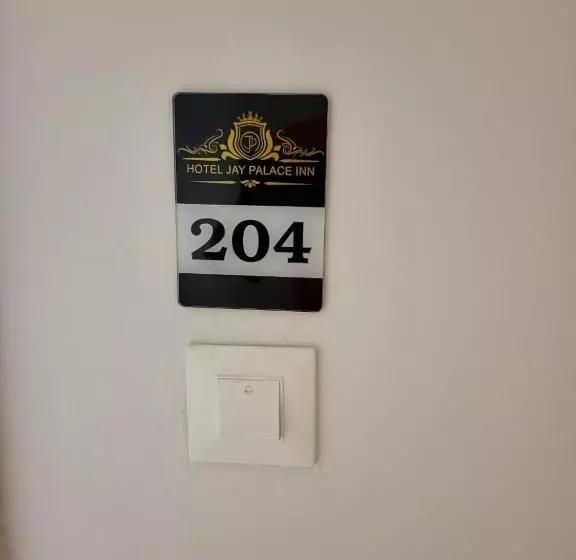 Hotelli Jay Palace Inn