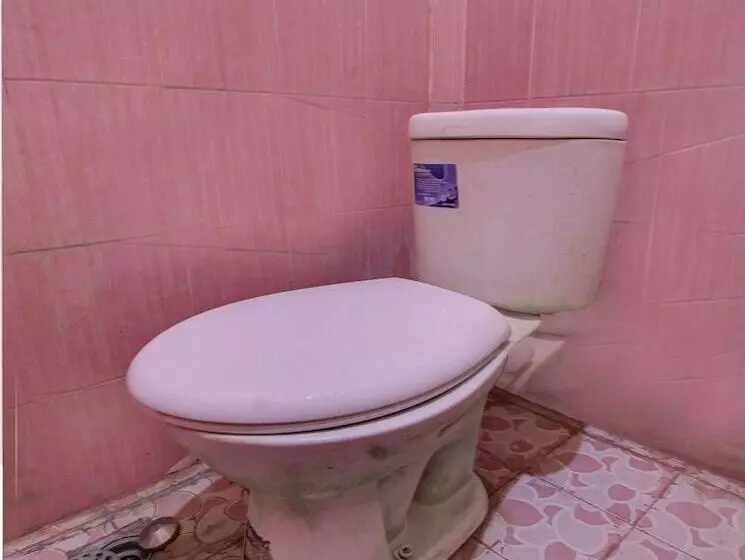 ホテル Penginapan Muslim Waker Syariah