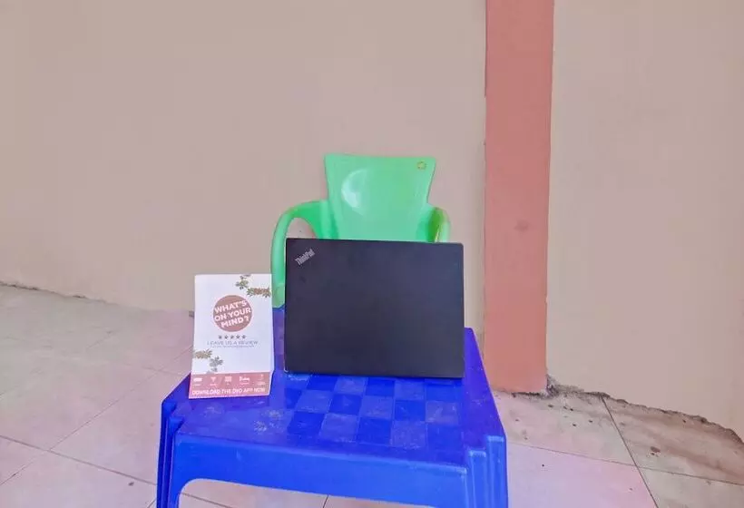 ホテル Penginapan Muslim Waker Syariah