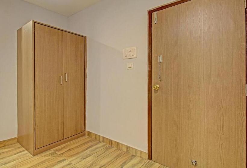 Отель Royal Crowne Near Kolkata Airport