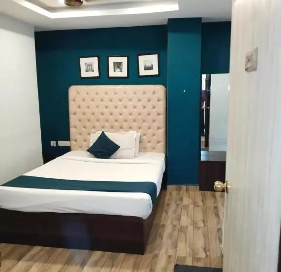 ホテル Royal Crowne Near Kolkata Airport