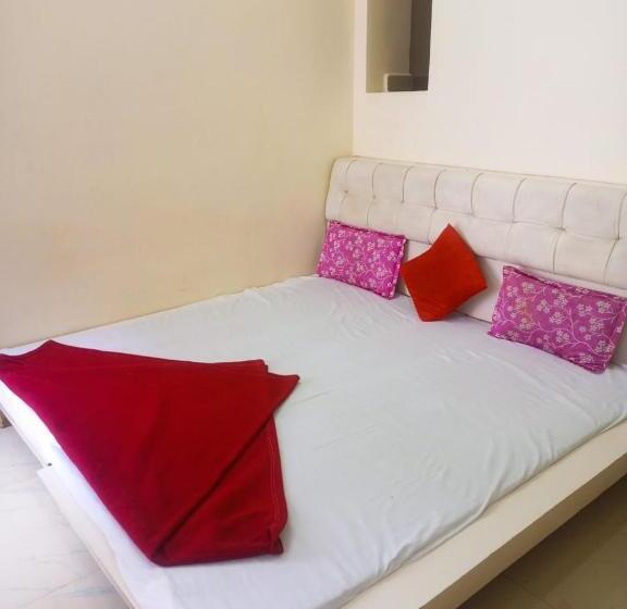 בית מלון כפרי Sun Shine Mp Residency