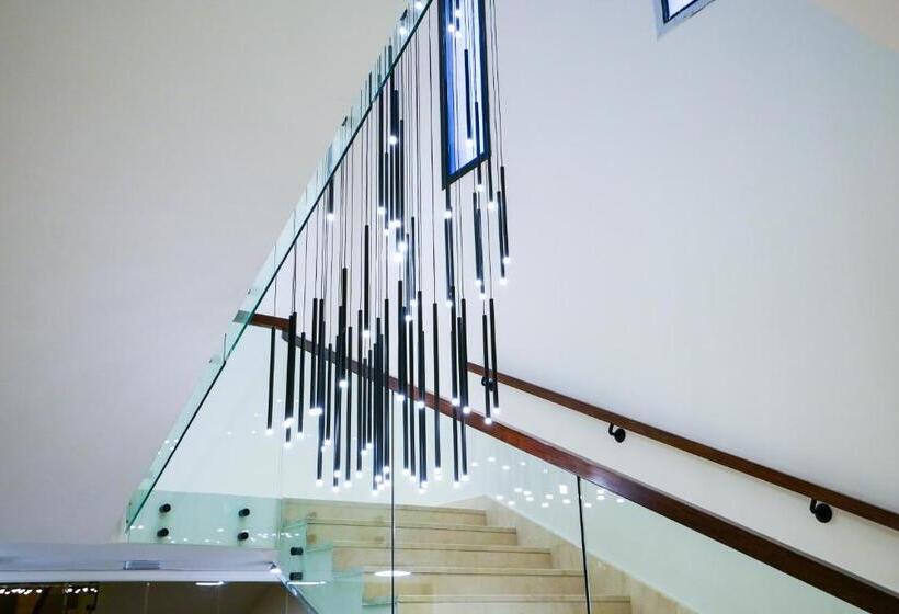 ホテル Vivian Park El Raeid