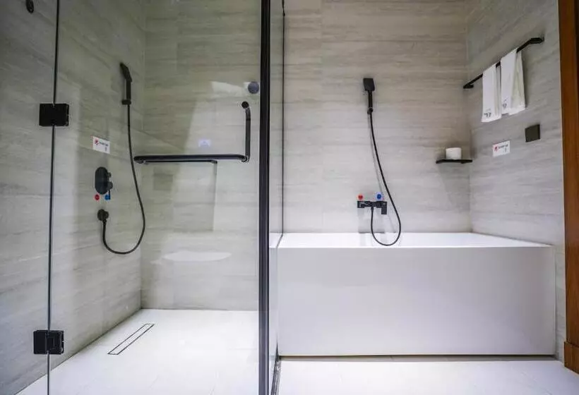 Hotelli Vivian Park El Raeid