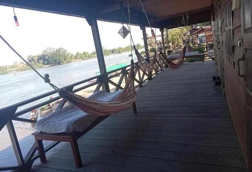 پانسیون Champa Guesthouse