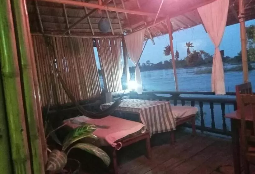 ペンション Champa Guesthouse