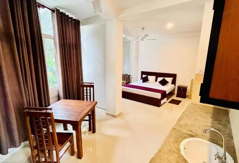 Majatalo Lucky Pearl Beach Resort