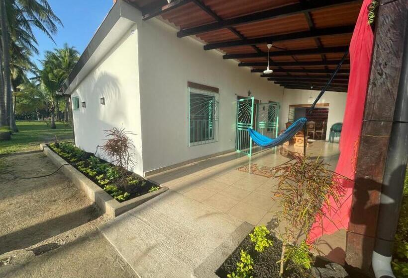 هاستل Oasis Natural En Un Paraiso Tropical