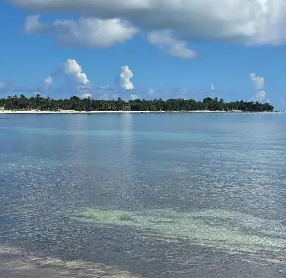 Retkeilymaja Posada Miss Anibel