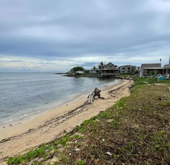 Retkeilymaja Posada Miss Anibel