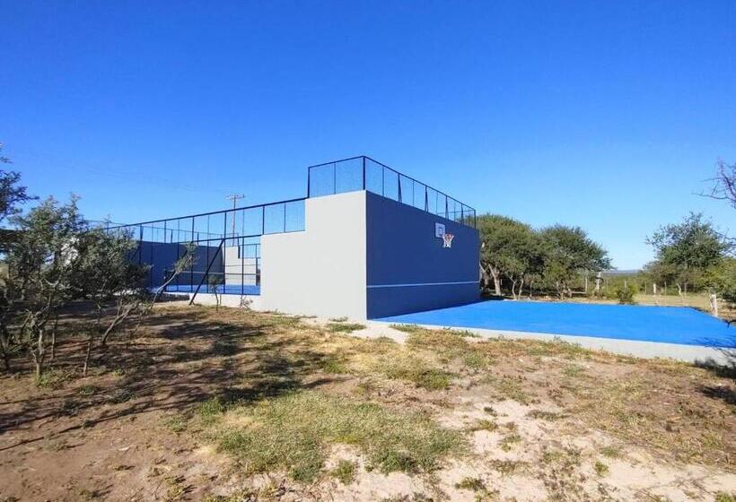 ベッドアンドブレックファースト Cabañas El Moradillo