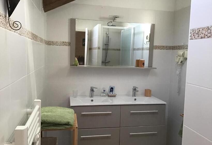 Bed and Breakfast Chambre D Hôtes Maison Des 5 Fleurs