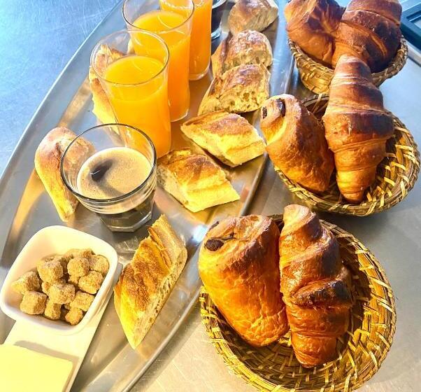 Bed and Breakfast Les 3 E