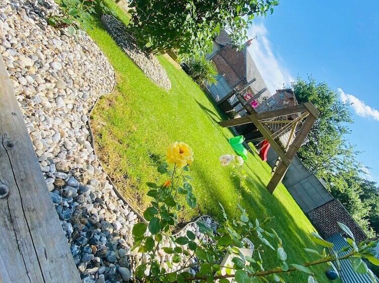 Bed and Breakfast Les 3 E