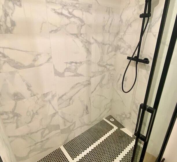 Bed and Breakfast Les 3 E