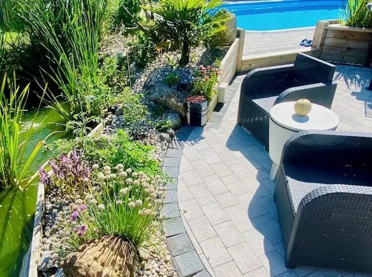 Aamiaismajoitus (B&B) Les 3 E