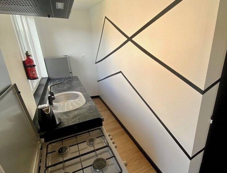 Bed and Breakfast Les 3 E