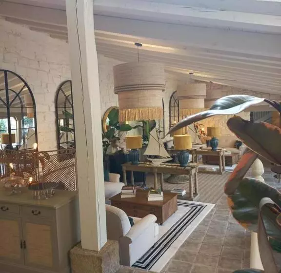 Maison Barón De La Galleta B&b