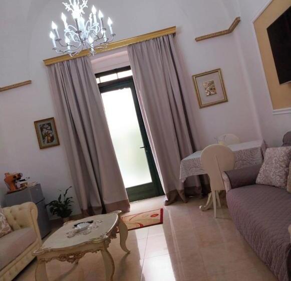 مبيت وإفطار Savoia23   Luxury Superior Suite