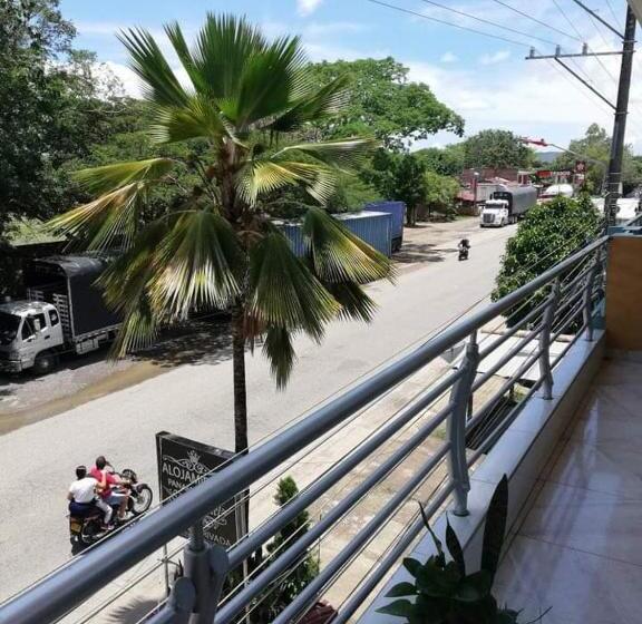 בית מלון כפרי Alojamiento Panamericano San Miguel