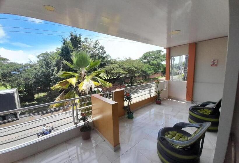 בית מלון כפרי Alojamiento Panamericano San Miguel